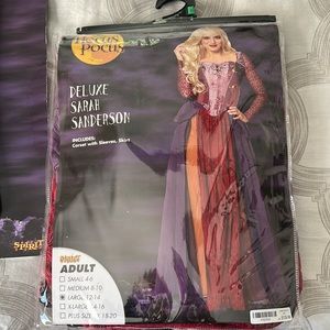 New deluxe Sarah Sanderson costume